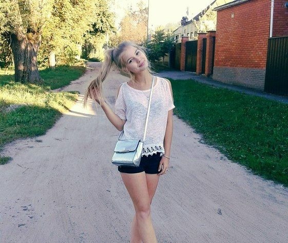 Фая привлекальеная девушка из Коврова цена от 3500 руб