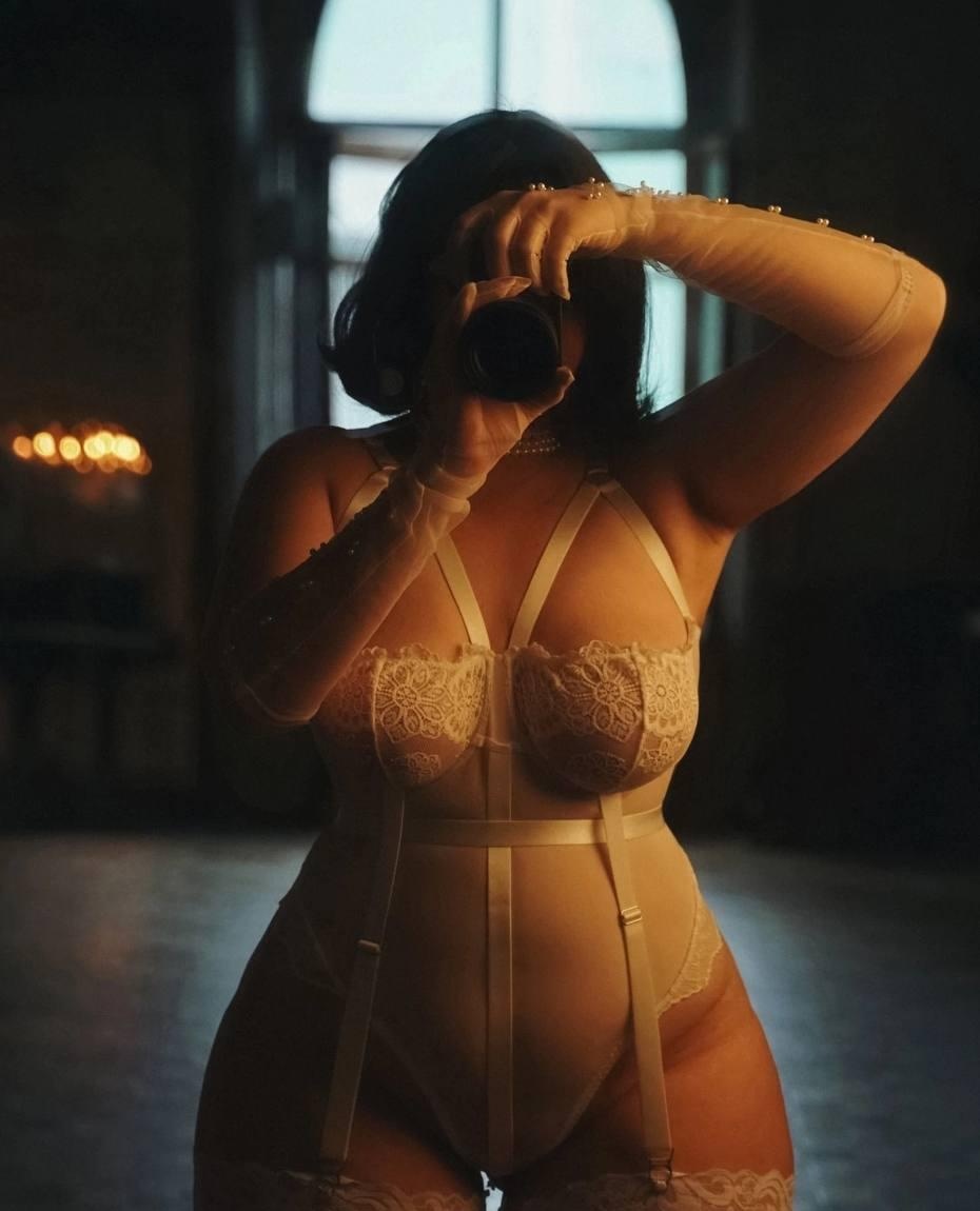 Галина привлекальеная девушка из Коврова цена от 7000 руб