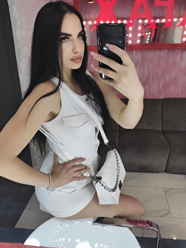 Мелисса привлекательная девушка из Коврова цена от 4000 руб