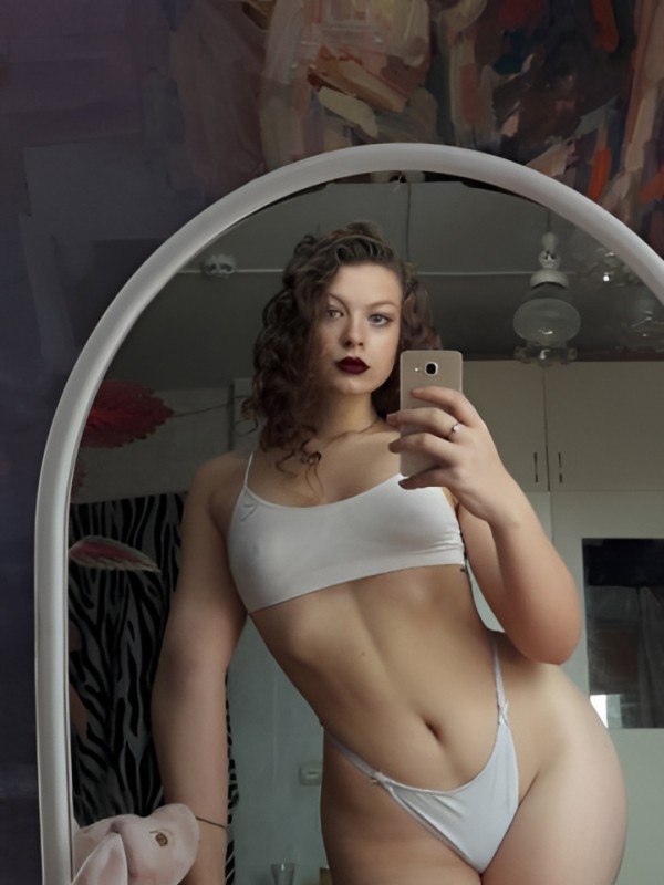 Снежана привлекательная девушка из Коврова цена от 2000 руб