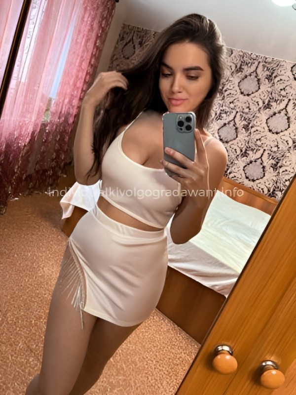 Ульяна привлекательная девушка из Коврова цена от 10000 руб