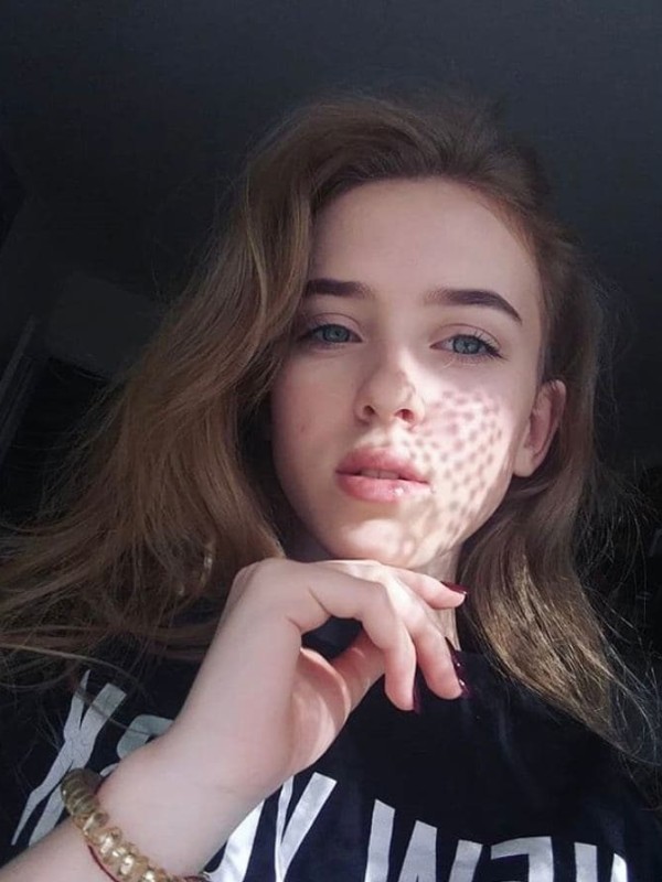 🎥 Алекса привлекательная девушка из Коврова цена от 5000 руб