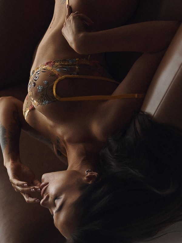 Катерина привлекательная девушка из Коврова цена от 10000 руб