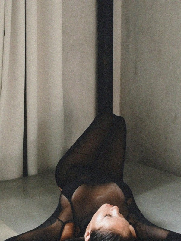 Яна привлекательная девушка из Коврова цена от 6000 руб